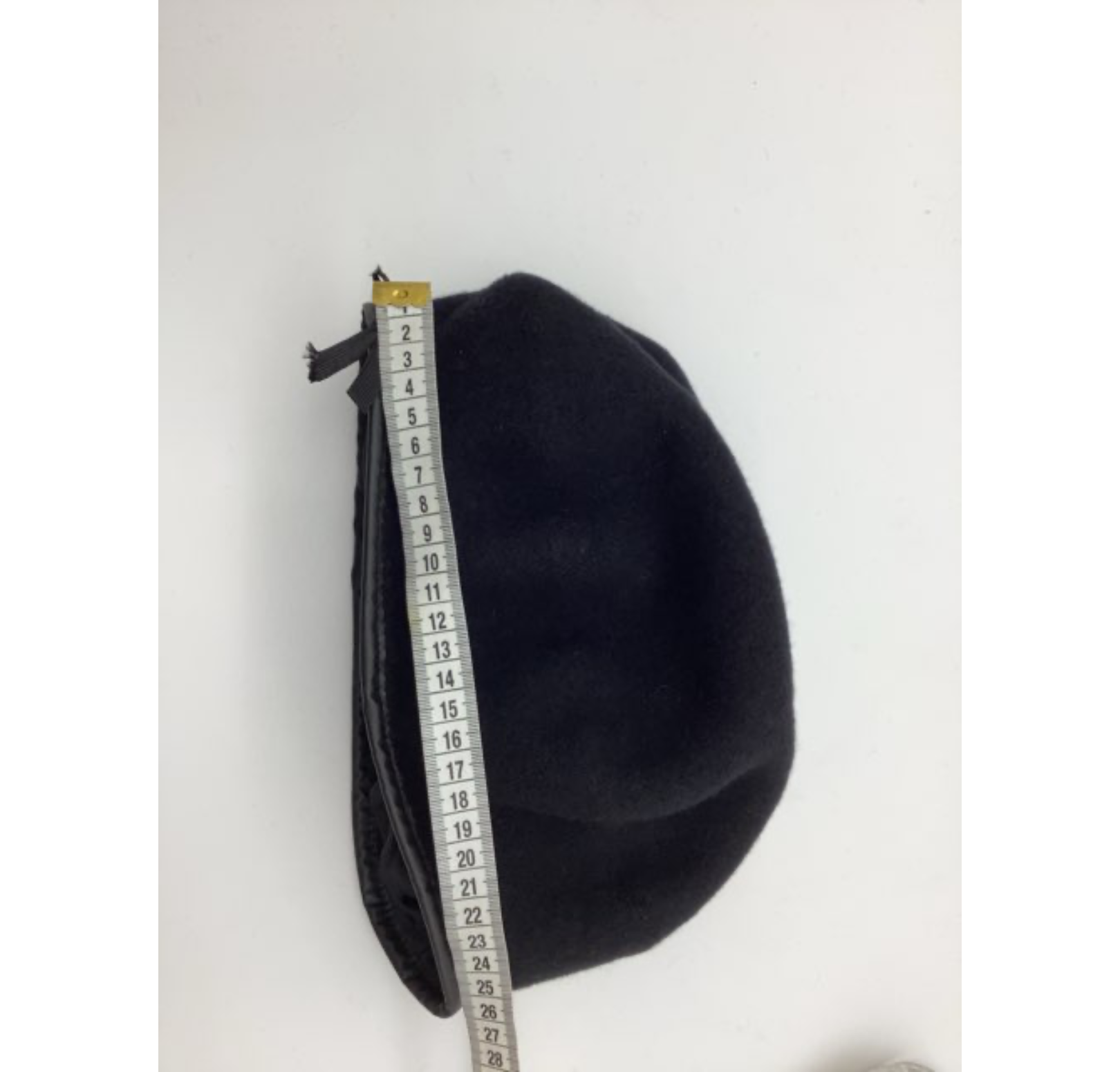 Baret i Uld (A037)